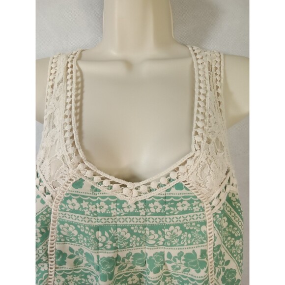 Hint‎ Of Mint Women Medium Green Floral Lace Floral Tank Top - Picture 3 of 12